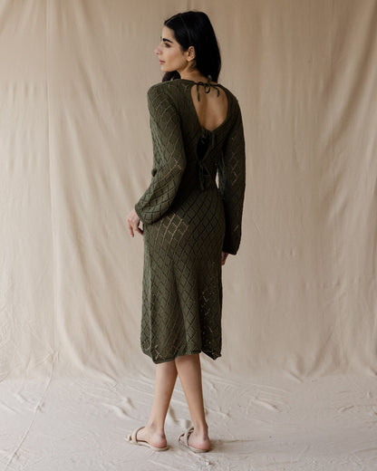 Vestido de malha verde azeitona crepuscular