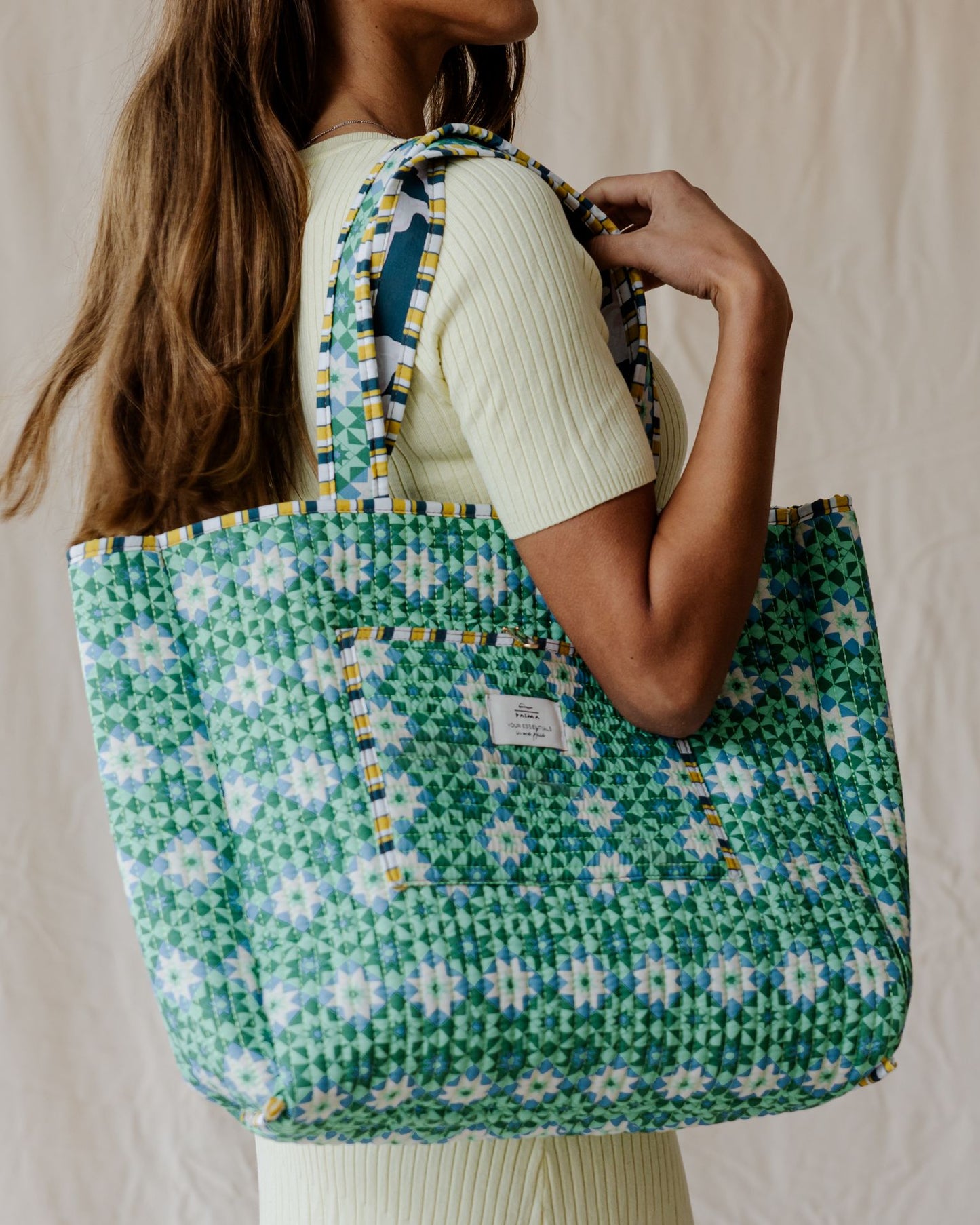 Bolso Tote Acolchado Tile & Lily