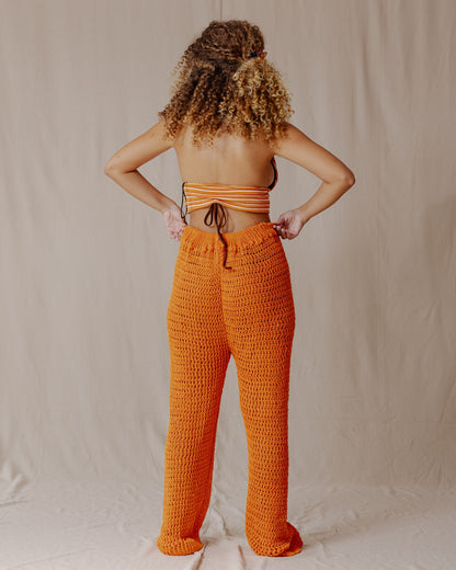 Pantaloni all'uncinetto fatti a mano arancione