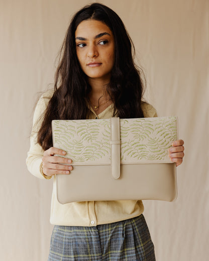 Capa frondosa para laptop