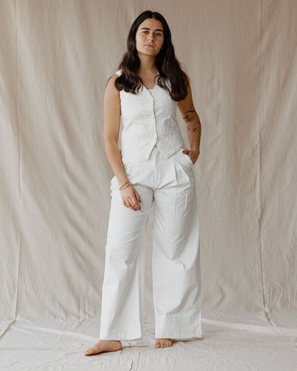 Colete Off-White Bordado com Romã