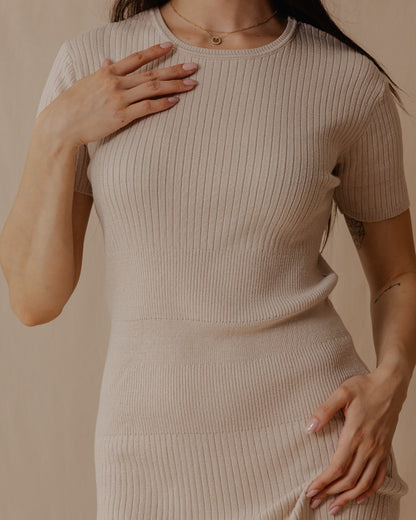 Short Sleeved Knit Dress Off-White