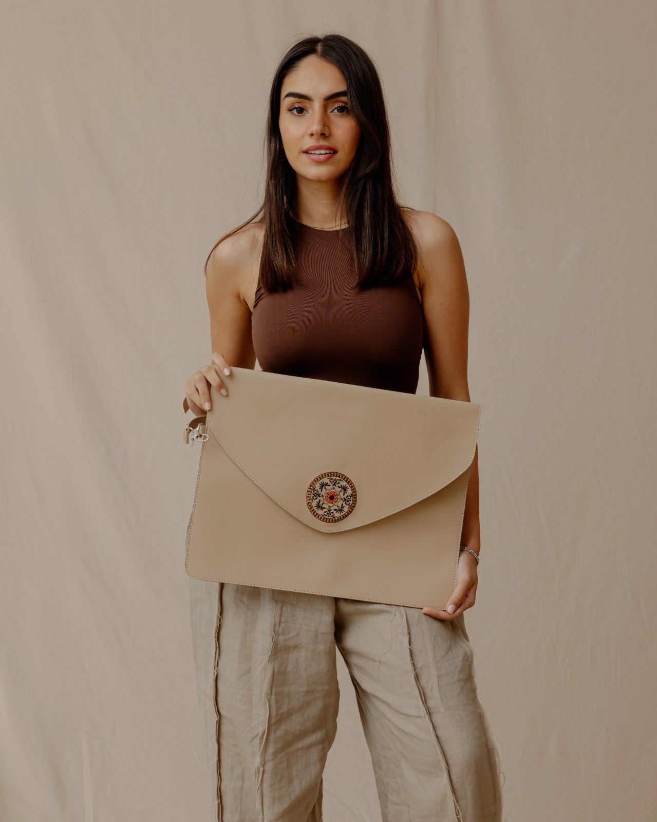Funda de sobre persa beige