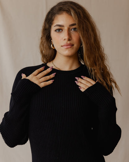 Abito in maglia audace nero