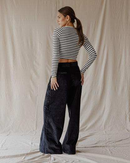 Pleated Cord Black Pants