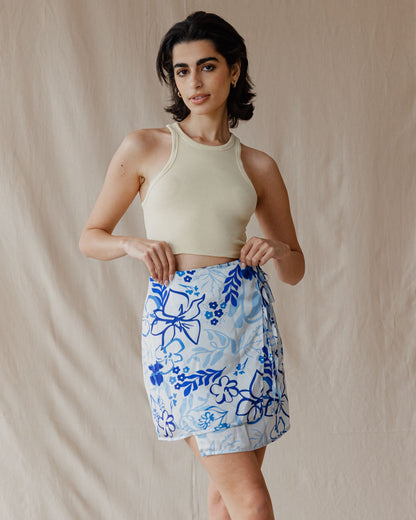 Minigonna avvolgente con petali smerigliati