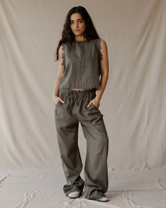 The Island Linen Set Olive