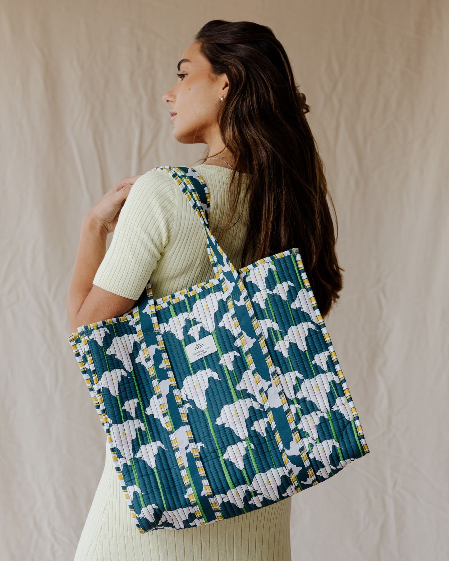 Bolso Tote Acolchado Tile & Lily