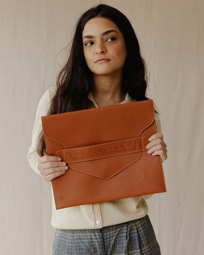 Secret Garden Laptop Sleeve Havane