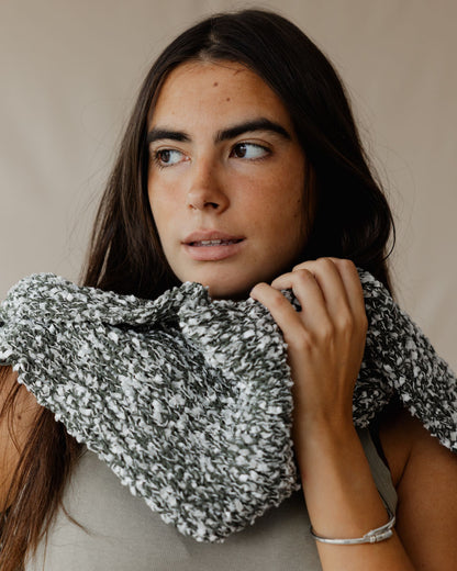 Bouclé Fringe Olive Scarf