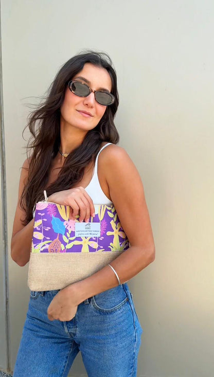 Viva Violeta Beach Pouch