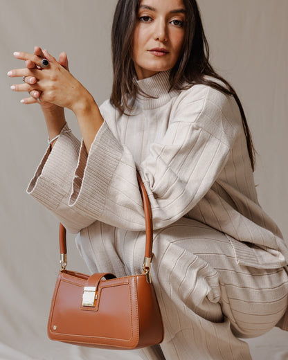 Bolso de hombro Luna en color habano