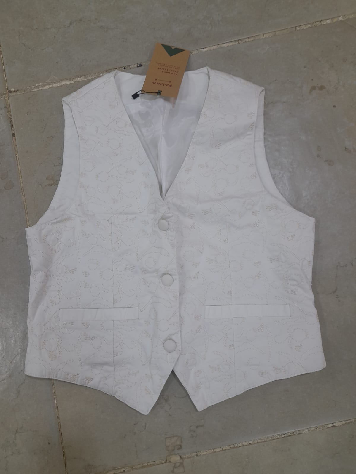 Colete Off-White Bordado com Romã