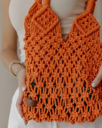 El bolso de crochet para todos los días en color naranja