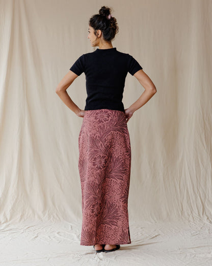 Antique Bloom Skirt In Burgundy