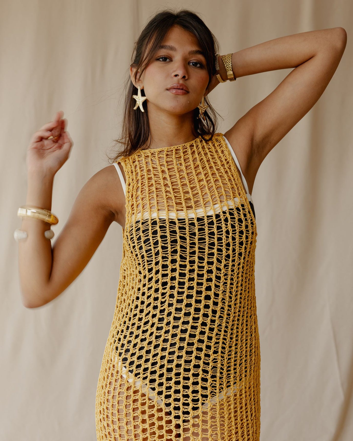 Vestido de punto hecho a mano de miel