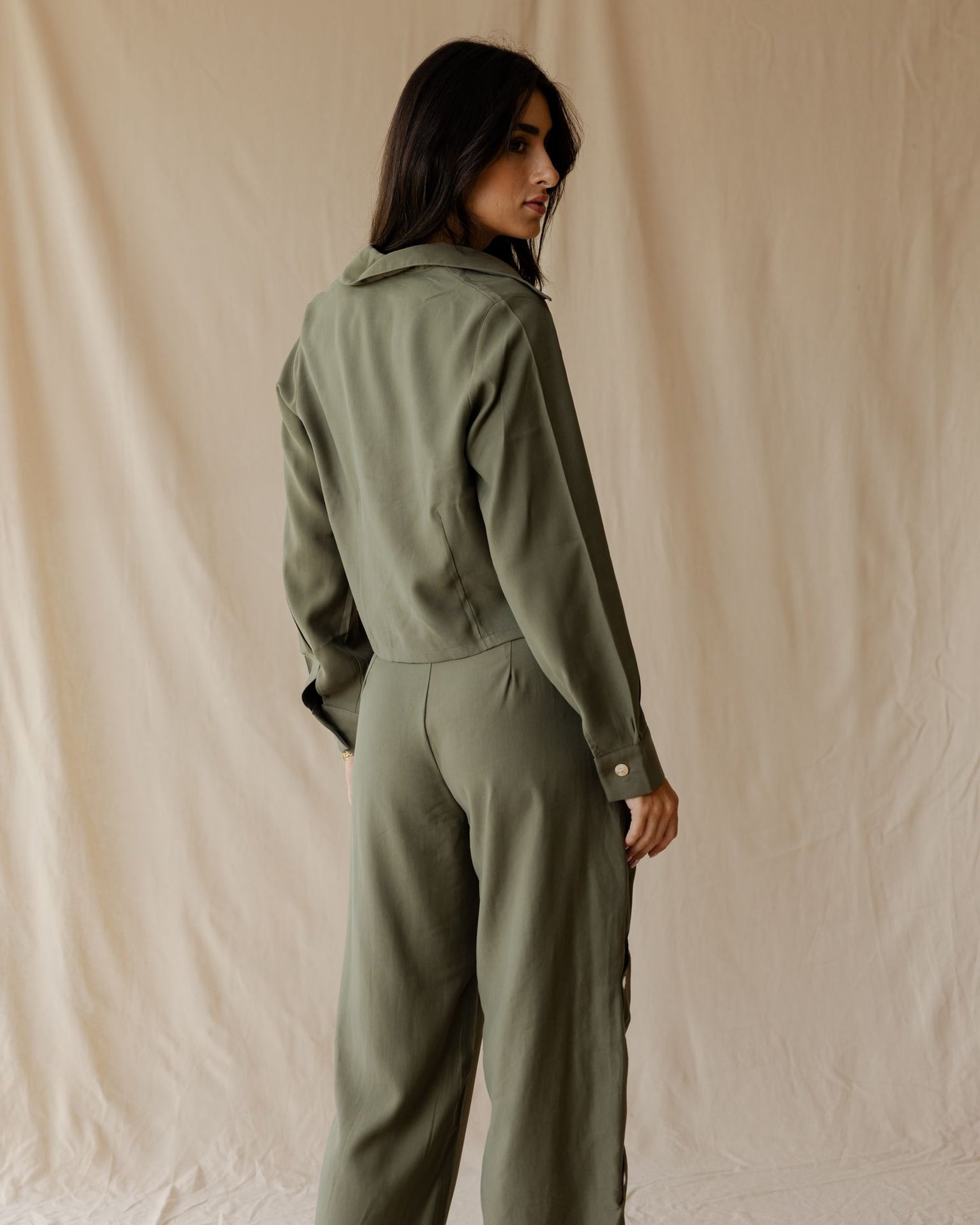 Théa Olive Shirt