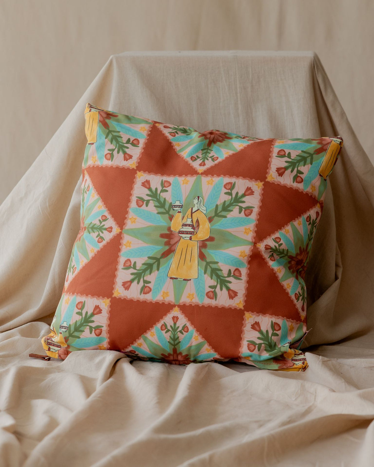 Palma X Ellie Pottery Keeper Cushion
