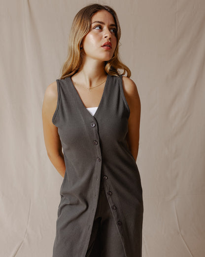 Set Olive con bottoni senza maniche