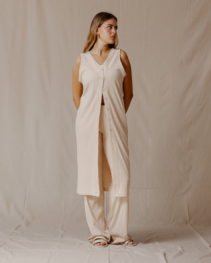 Conjunto sin mangas con botones Beige