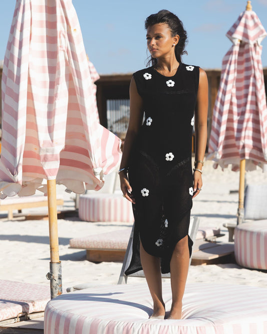 Black Daisy Drift Dress
