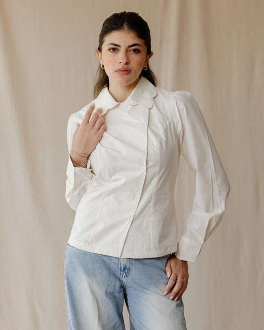 Scallop Muse White Shirt
