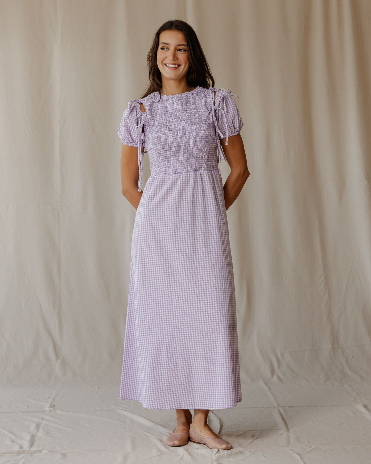 Robe violette pastel pique-nique