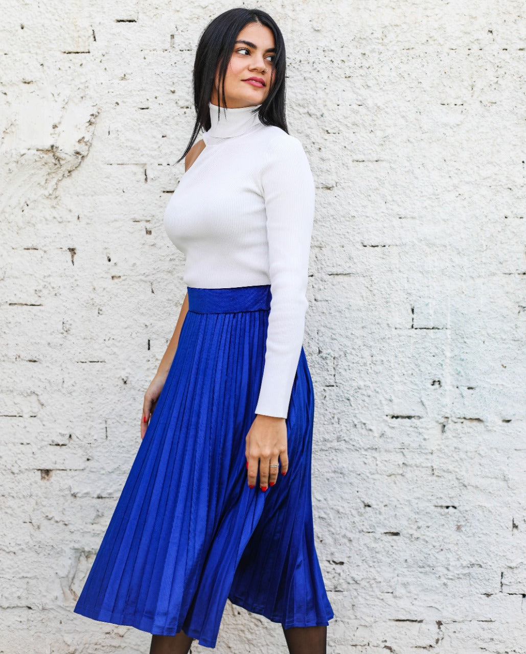 Falda plisada de terciopelo azul
