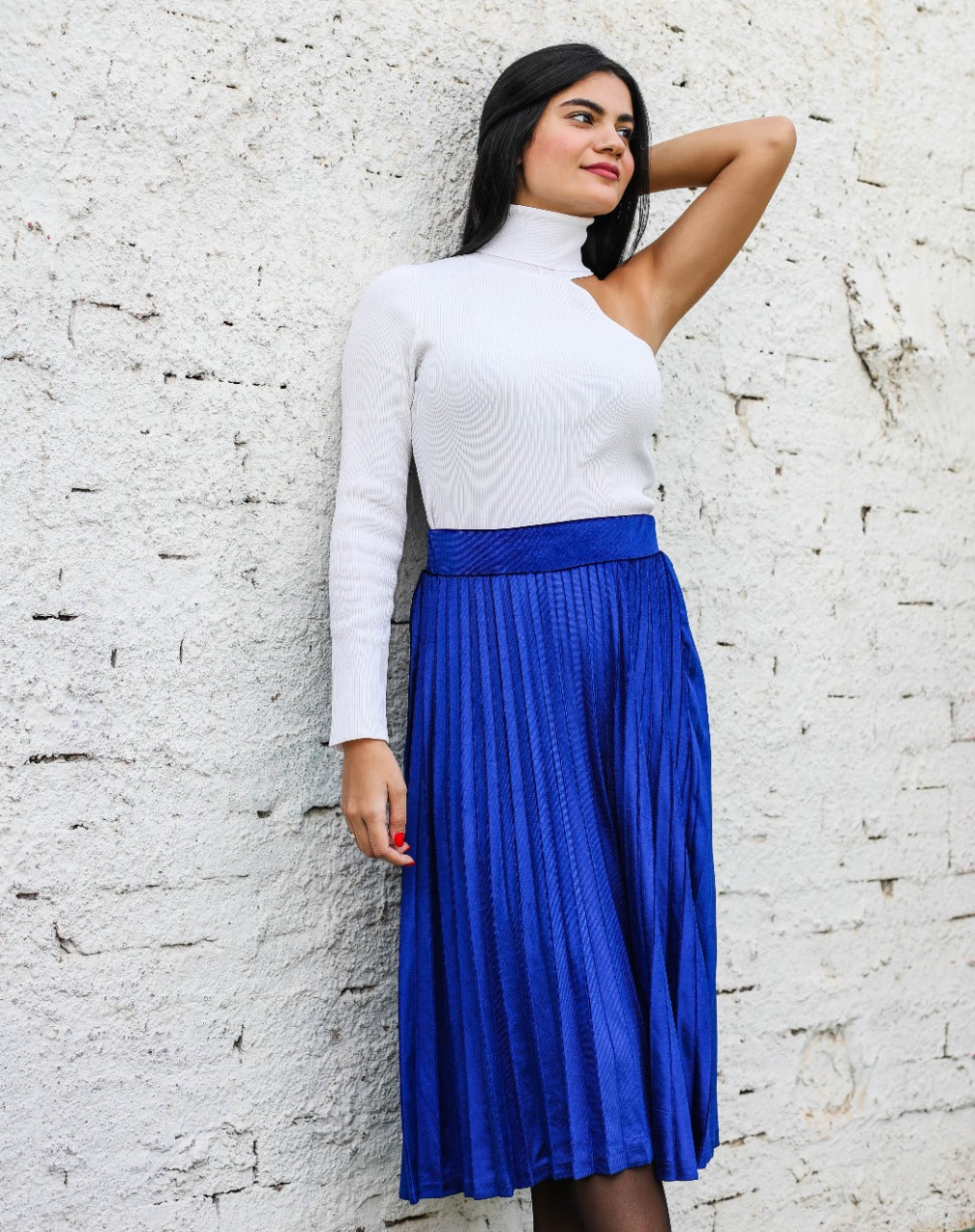 Falda plisada de terciopelo azul