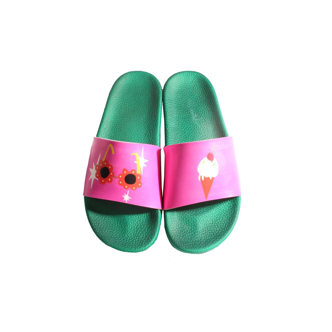 Sandalias esenciales de verano verdes