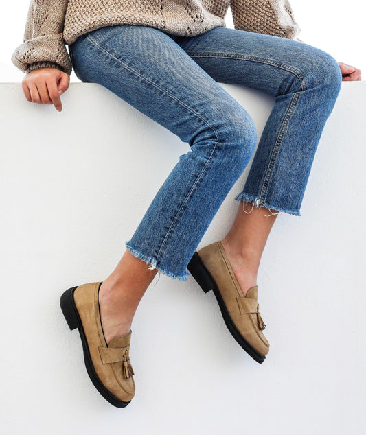 Tasseled Loafers Beige