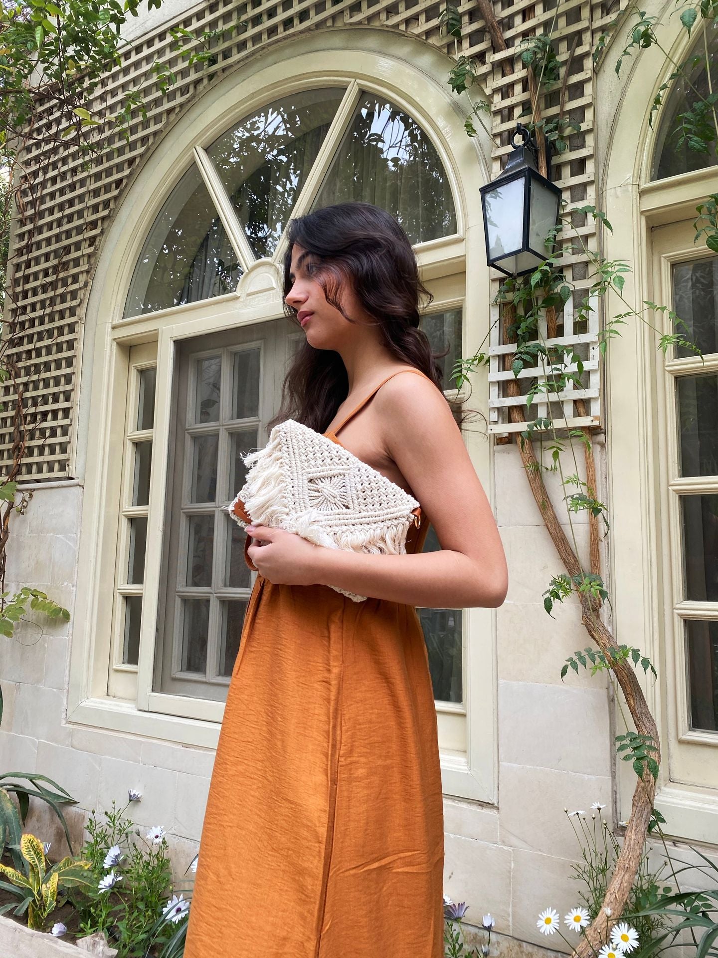 Clutch de macramé Gaia en blanco roto