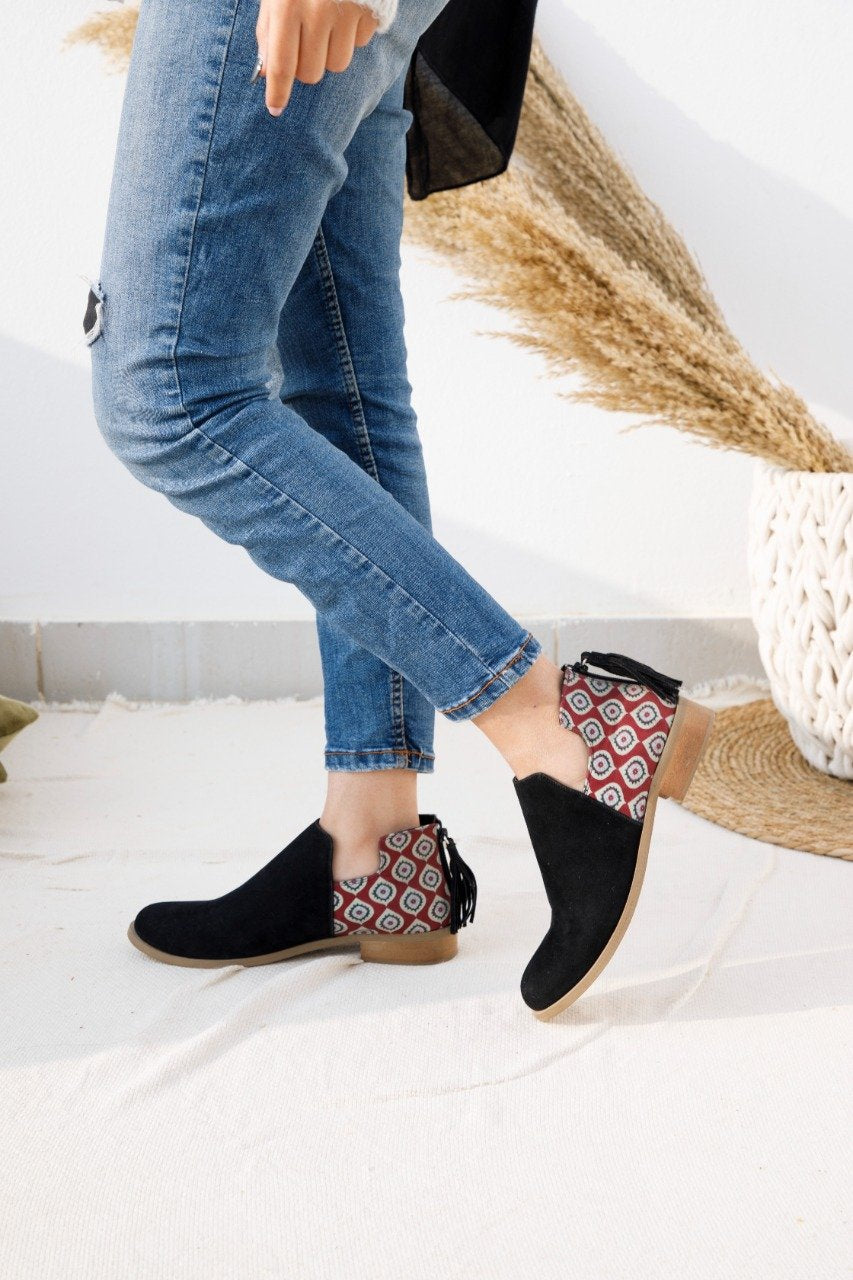 Botas bohemias estampadas burdeos